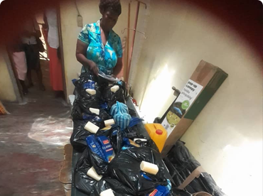 You are currently viewing 1000 Meals Donated to Local People in Need!